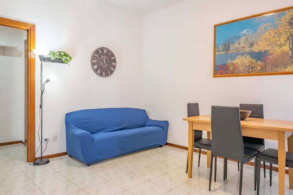 Guest Planet - Intero Bilocale Crescenzago M2 Apartment Milan Bagian luar foto